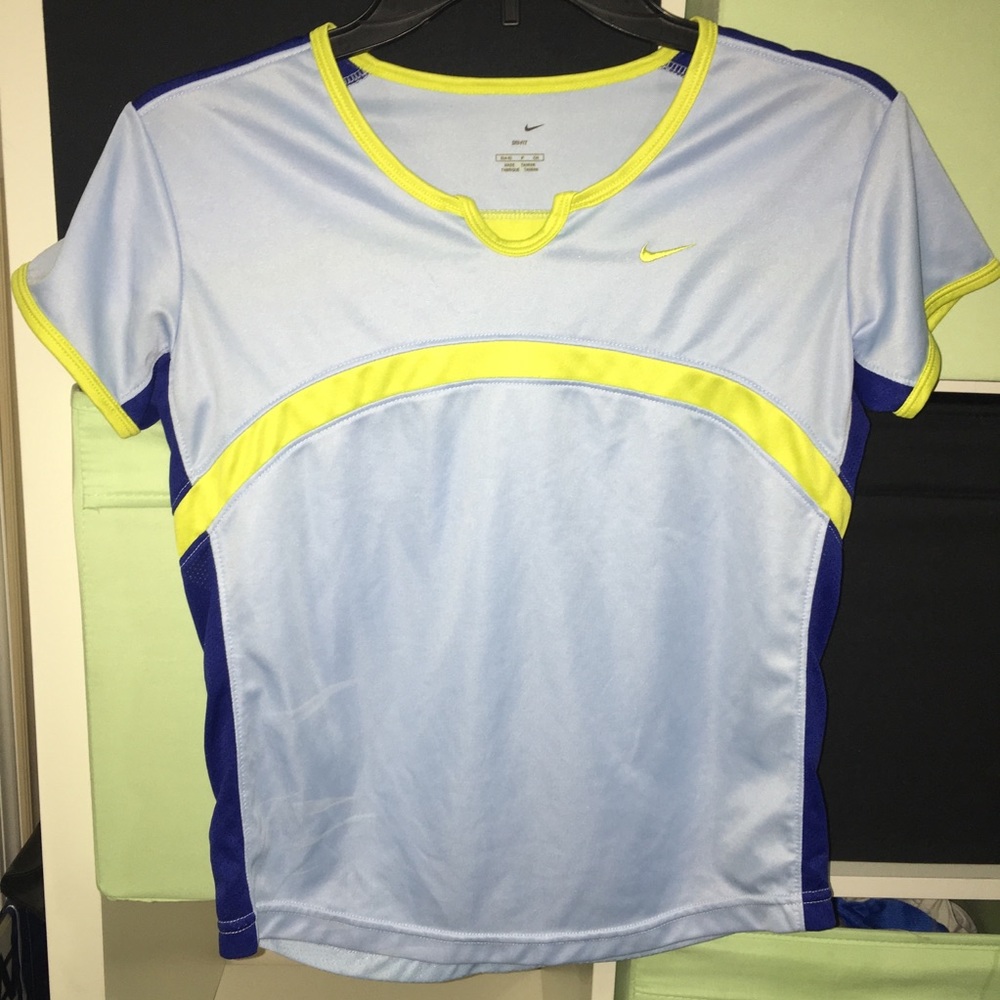 Nike dry fit active wear top